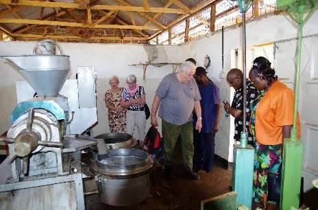 Besichtigung einer &Ouml;lm&uuml;hle.