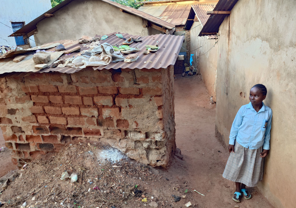 Unterst&uuml;tztes M&auml;dchen. Foto: Uwe Ade.